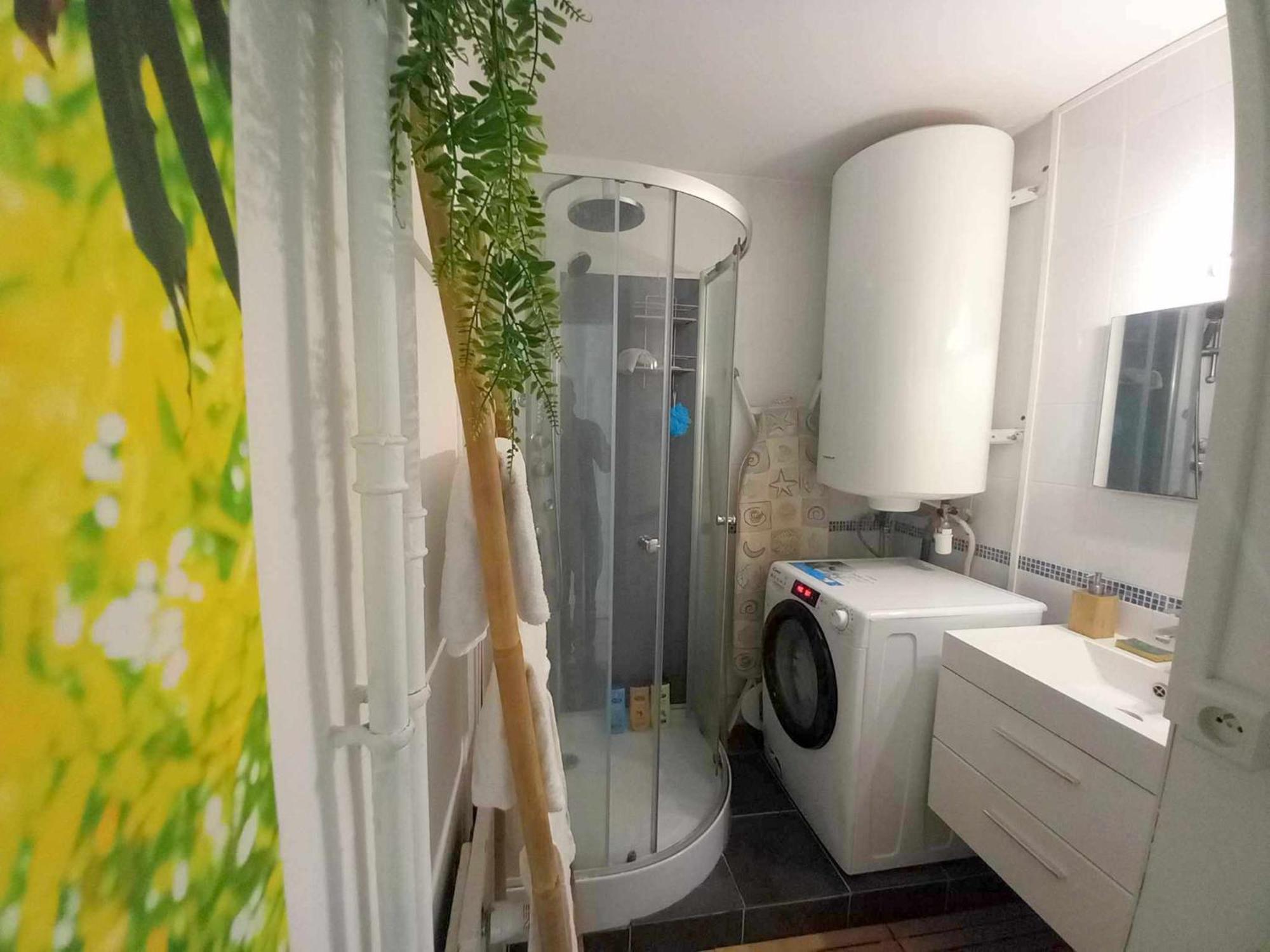Appartamento T3 57M2 Avec Balcon Proche Gare Sncf, Wifi Et Cafe Et The Offerts Orléans Esterno foto